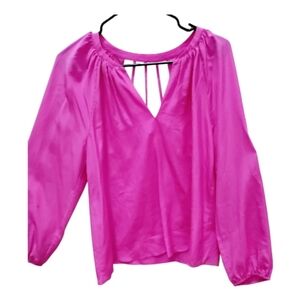 *Lilly Pulitzer* Women's Leslie In (RAZ-BERRY) Silk Top🩷